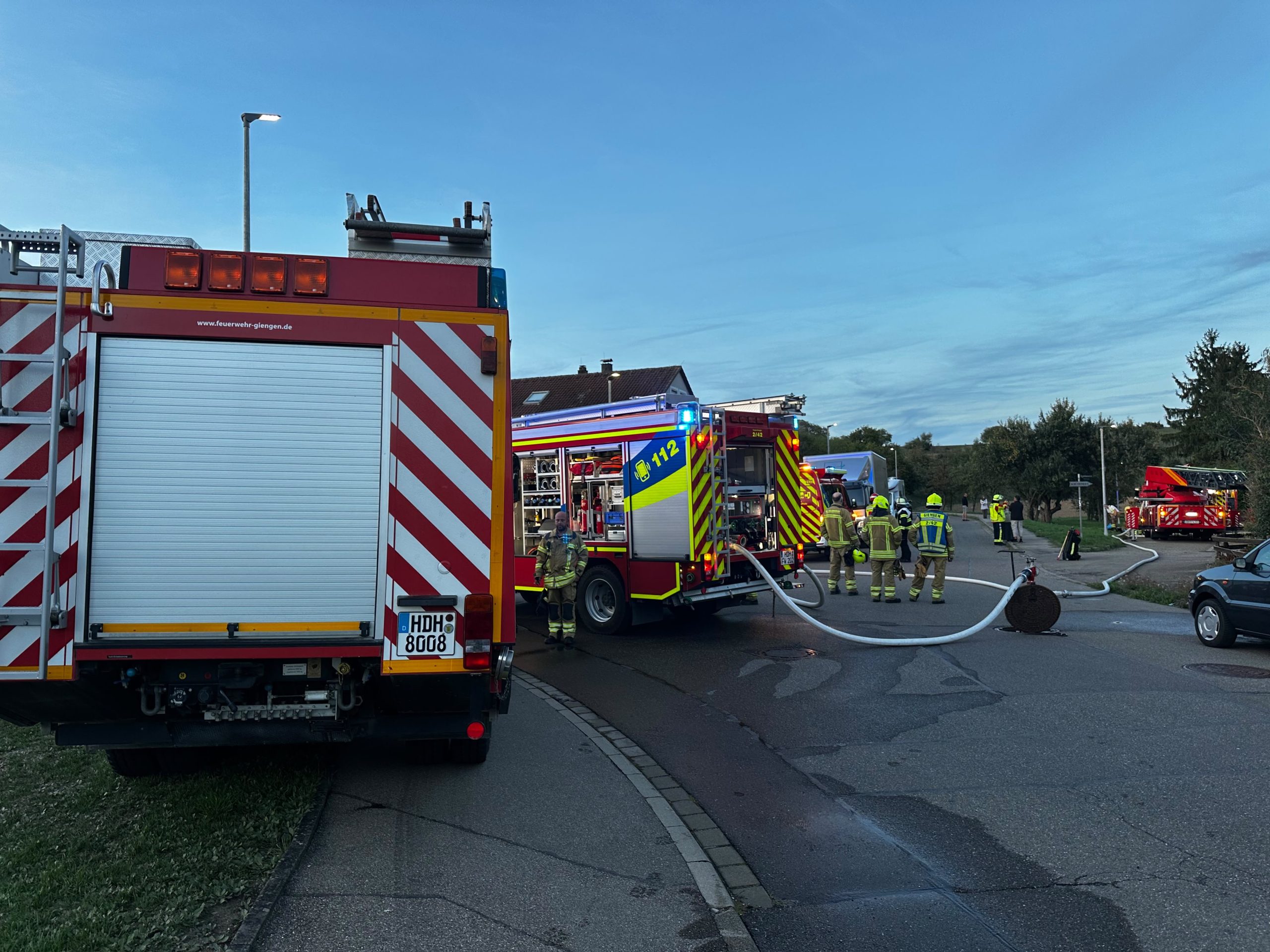 Zahlreiche Kräfte bei einem Einsatz am Samstagabend in Giengen.
