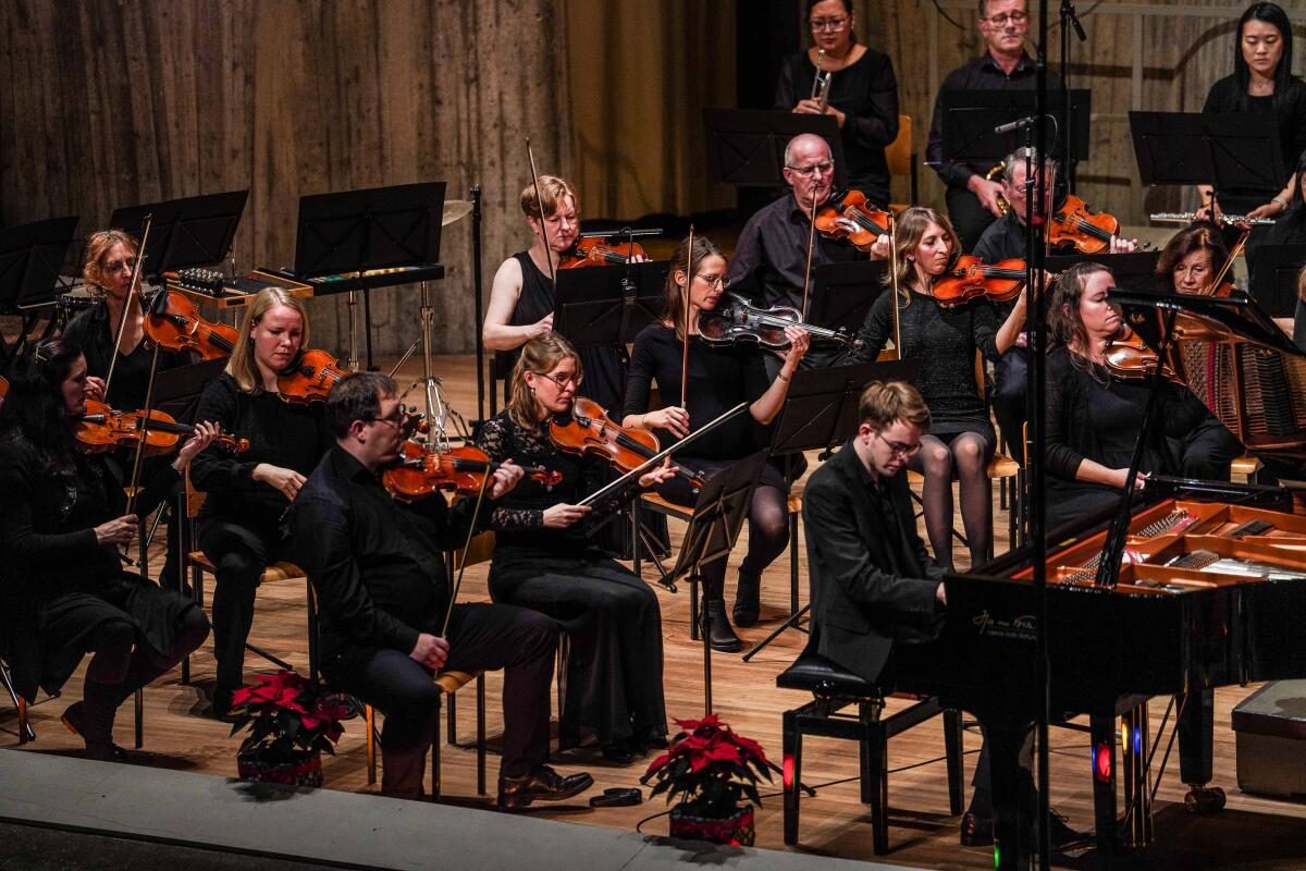 The Voith Orchestra Heidenheim invites you to its summer concert with ...