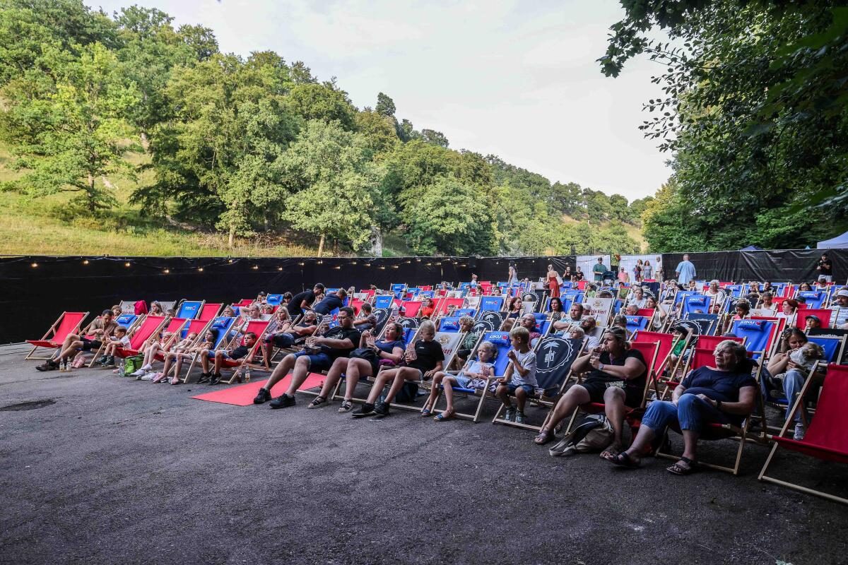 Im vergangenen Jahr musste ein Abend des Open-Air-Kinos wetterbedingt verschoben werden.