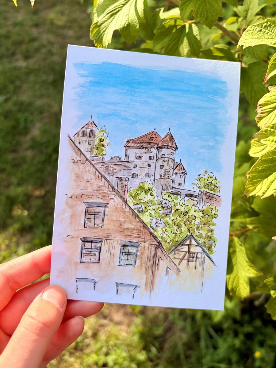 Beim Anblick von Schloss Hellenstein griff Lea Weber direkt zu Pinsel und Farben.