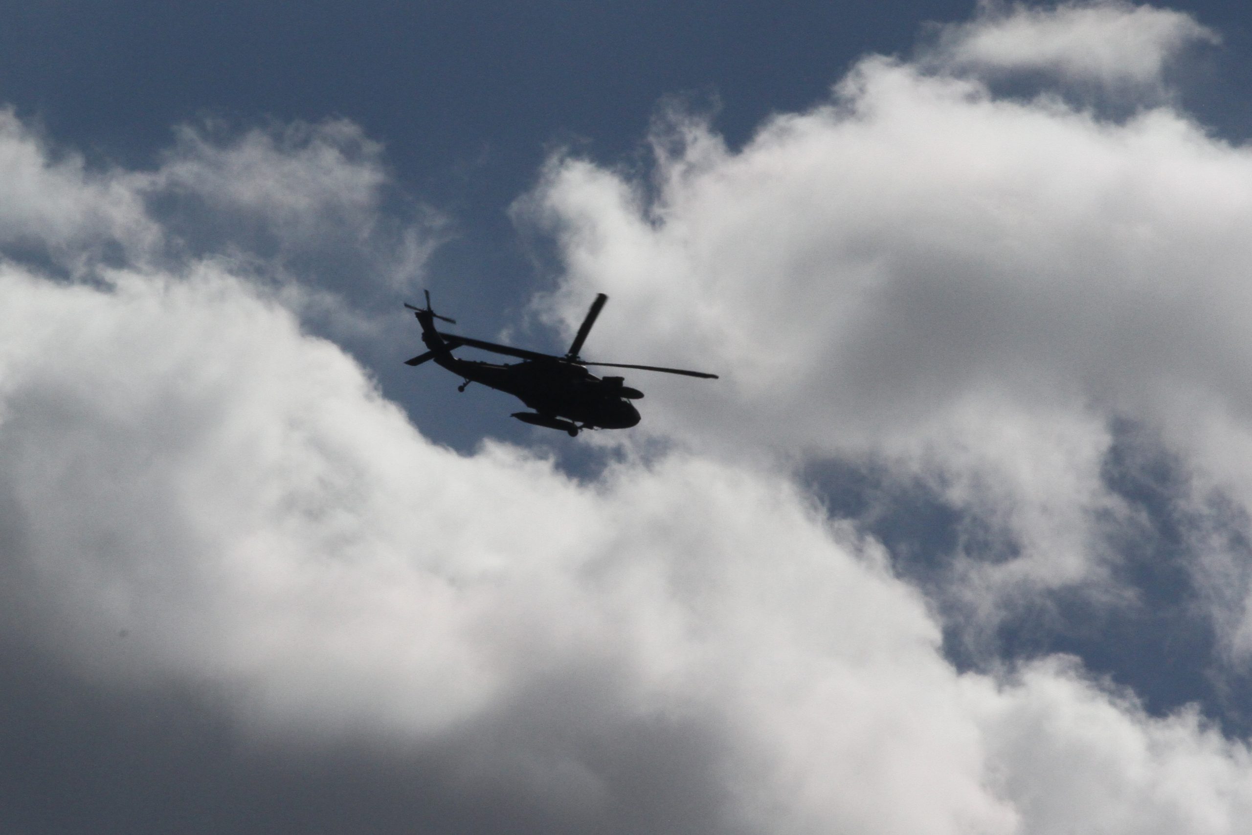 Der NH90 ist ein mittelschwerer militärischer Transporthubschrauber. Er bildet in vielen europäischen Mitgliedsstaaten der NATO – und darüber hinaus in weiteren Ländern – das Rückgrat der Hubschrauberflotte.