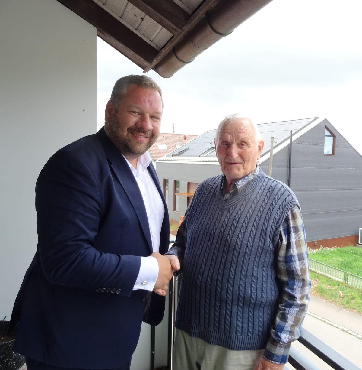The Gerstetten carpenter Karl Banzhaf has turned 90 years old.